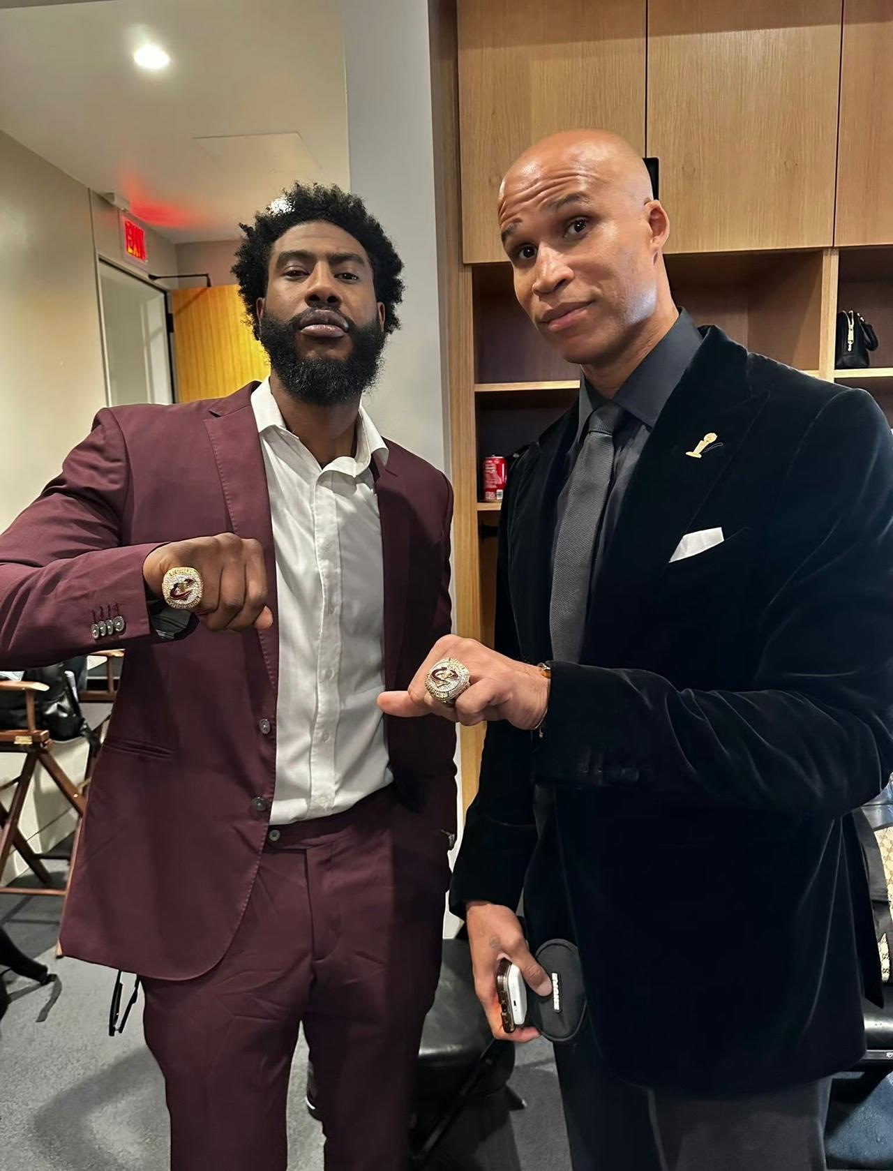 关于赛前NBA常规赛传出新动向，印第安纳步行者豪取连胜，管理层表态：悬念犹存，轮换策略成焦点的信息