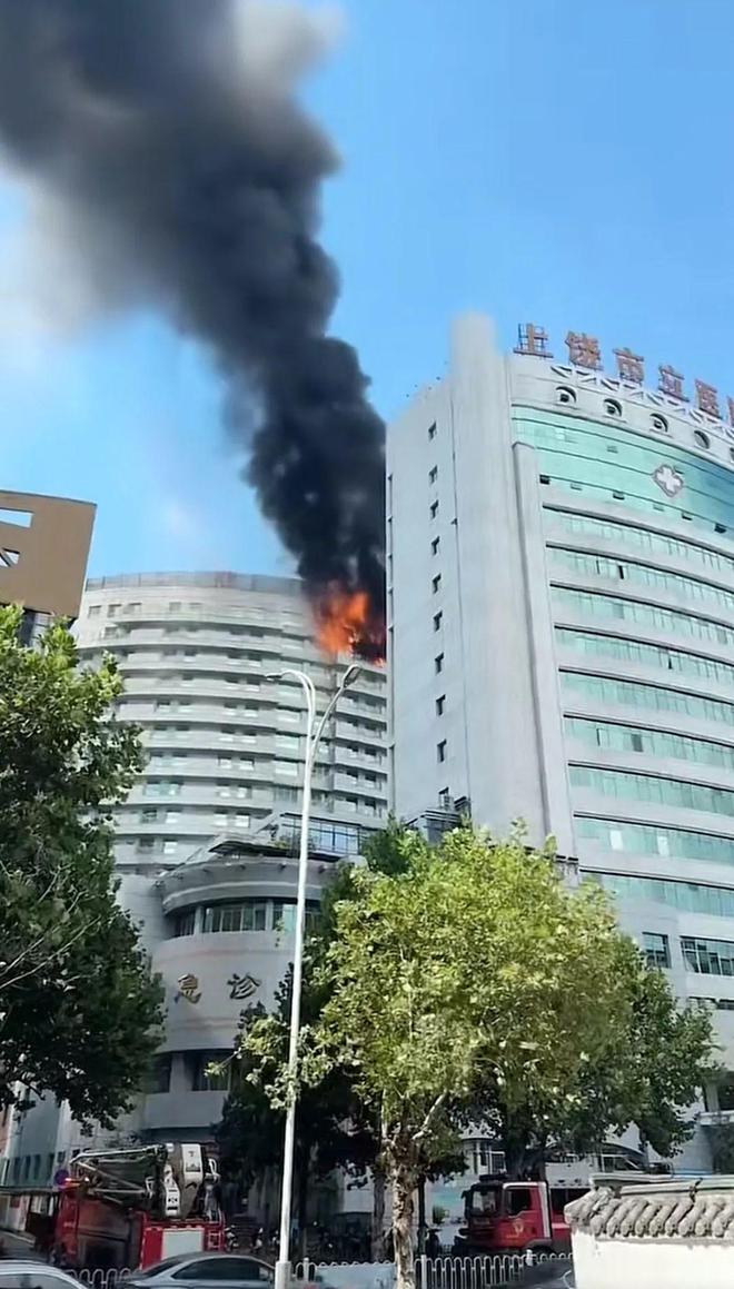 rayesports关于今夜体能课后；山东男篮豪取连胜备战荷甲；目标明确；医务组通报恢复的信息