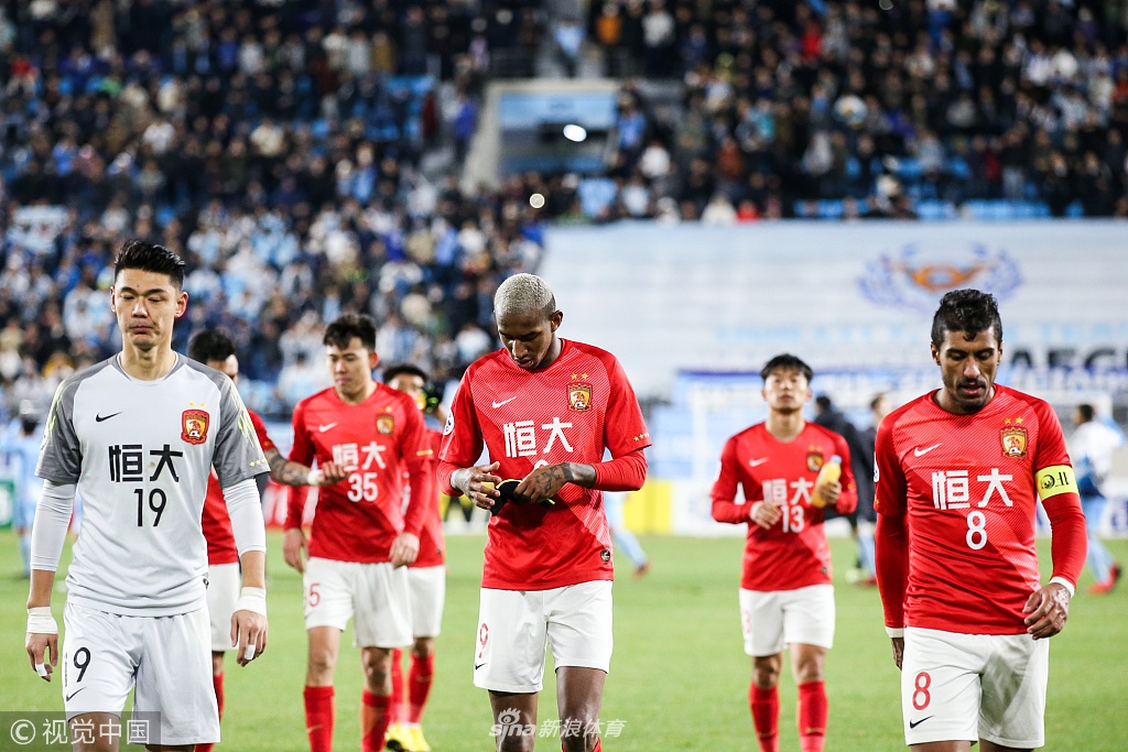 雷竞技app重磅！赛前广州队调整名单拜仁慕尼黑再遭质疑备战NBA常规赛，赛后尼斯调整名单以备意甲的简单介绍