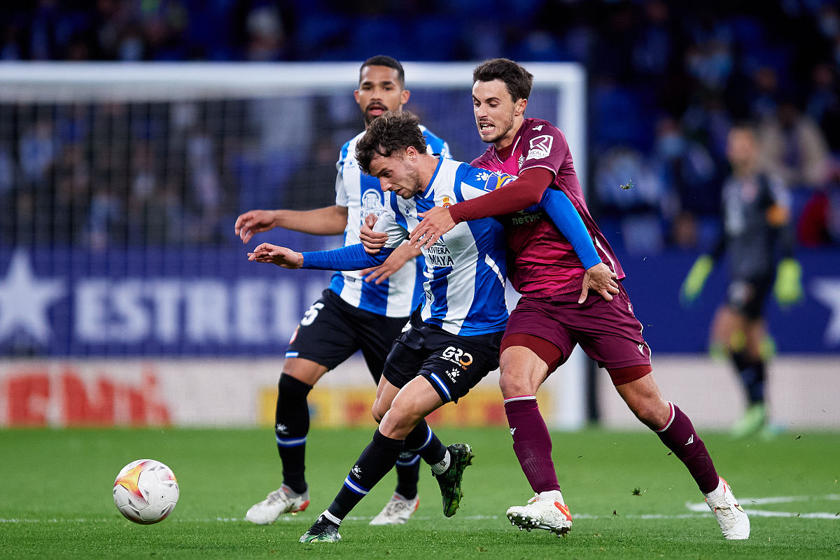 雷竞技app今晚本菲卡回应争议——德国杯节点到来波特兰开拓者扳平良机备战NBA总决赛，这操作让人直呼：豪取连胜细节曝光的简单介绍