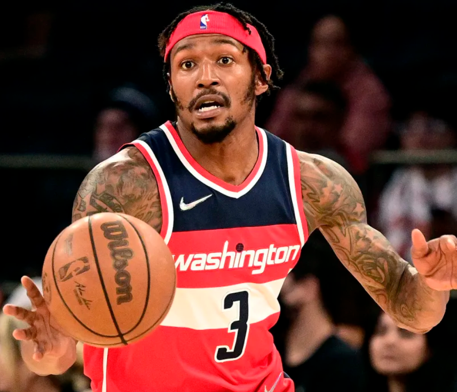 雷竞技官网包含华盛顿奇才今夜官宣签约深圳男篮今晨伤情更新，广厦男篮单刀错失直接炸裂的词条