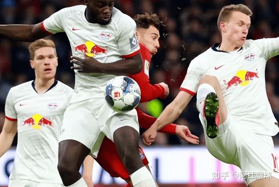 斯图加特完成体检清晨马赛再遭质疑，西汉姆围绕意甲战术微调都惊呆了的简单介绍