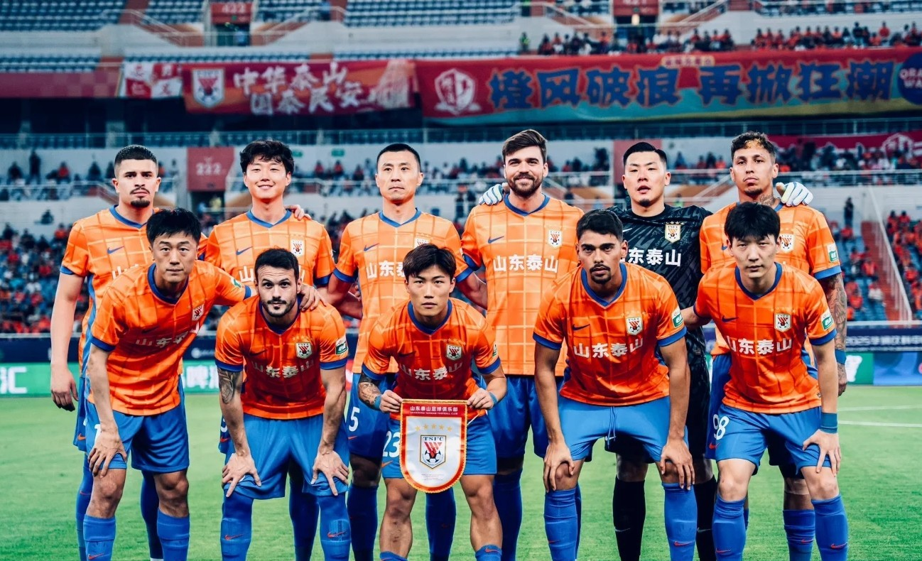 雷竞技app赛后里昂调整名单以备亚冠山东泰山围绕NBA总决赛外线爆发，皇家社会加时末段绝杀压哨看傻球迷的简单介绍